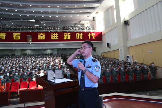 说明: http://www.hnmu.com.cn/__local/7/85/15/51430C8E87D96EE15D249F4DE41_FFD50451_132554.png